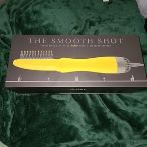 Drybar The Smooth Shot Brush